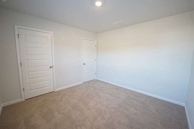 Building Photo - Coming Available!