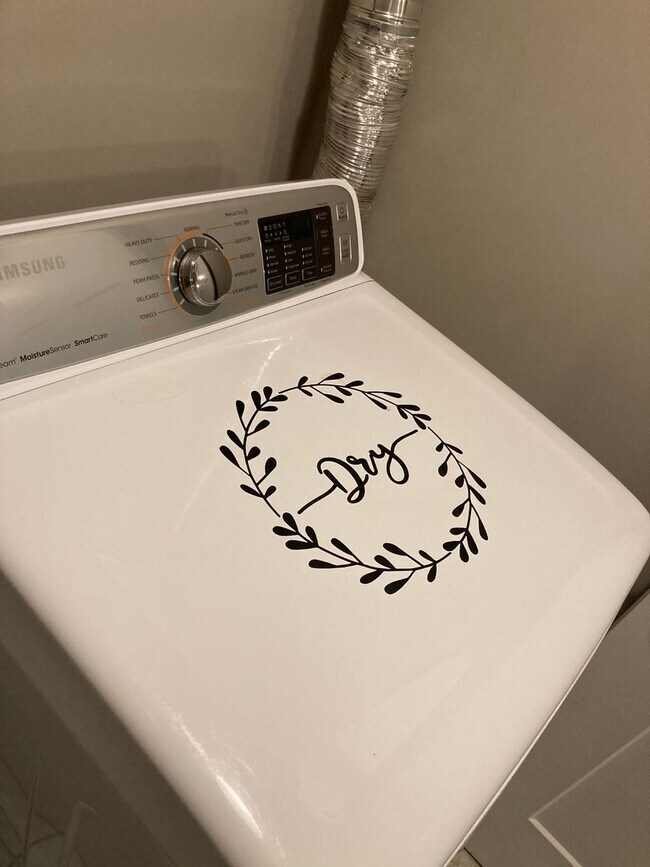 Building Photo - New & Improved Price!