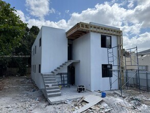 Building Photo - 1244 NW 32nd St