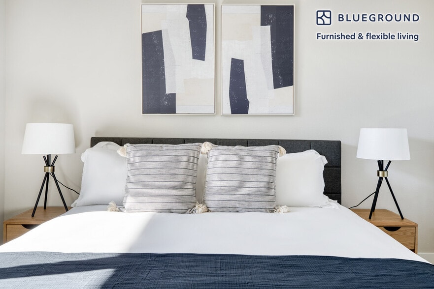 Building Photo - 299 Franklin St