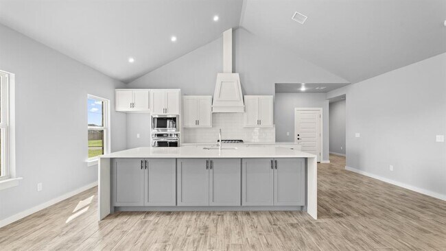 Building Photo - 520 Kearny Ln