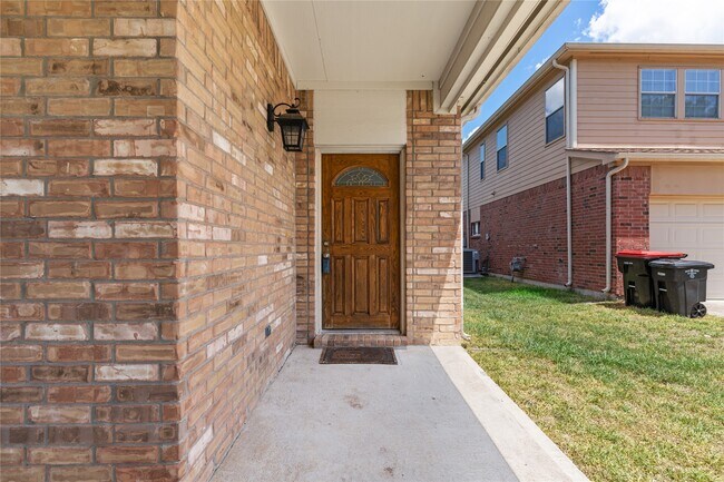Building Photo - 7814 Yaupon Ranch Ct