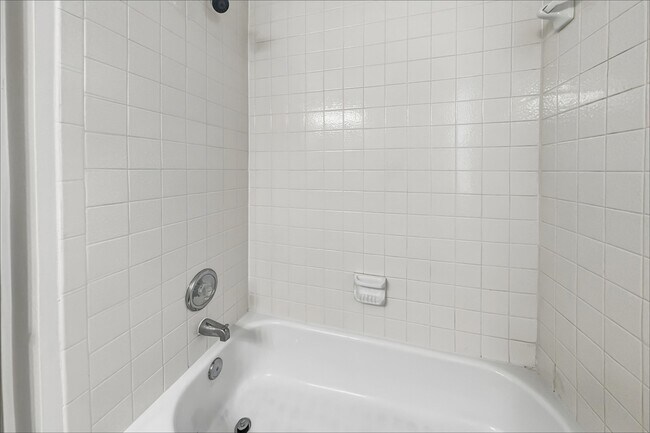 Building Photo - 22111 Cassini Ct