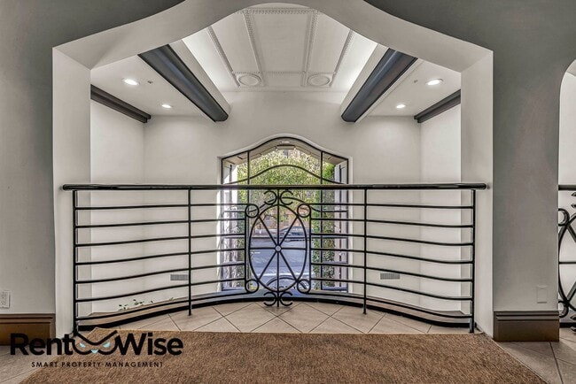 Building Photo - 1776 Sacramento St