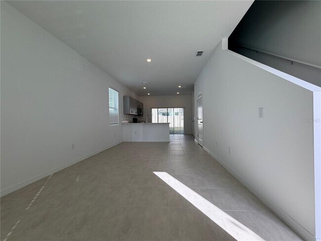 Building Photo - 2946 Skyline Lp