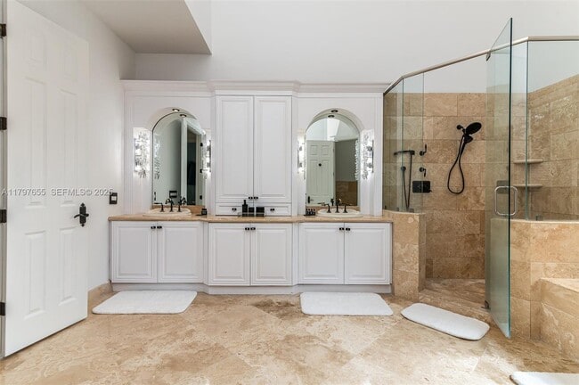 Building Photo - 1309 Middle River Dr