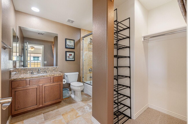 Building Photo - 52230 Desert Spoon Ct