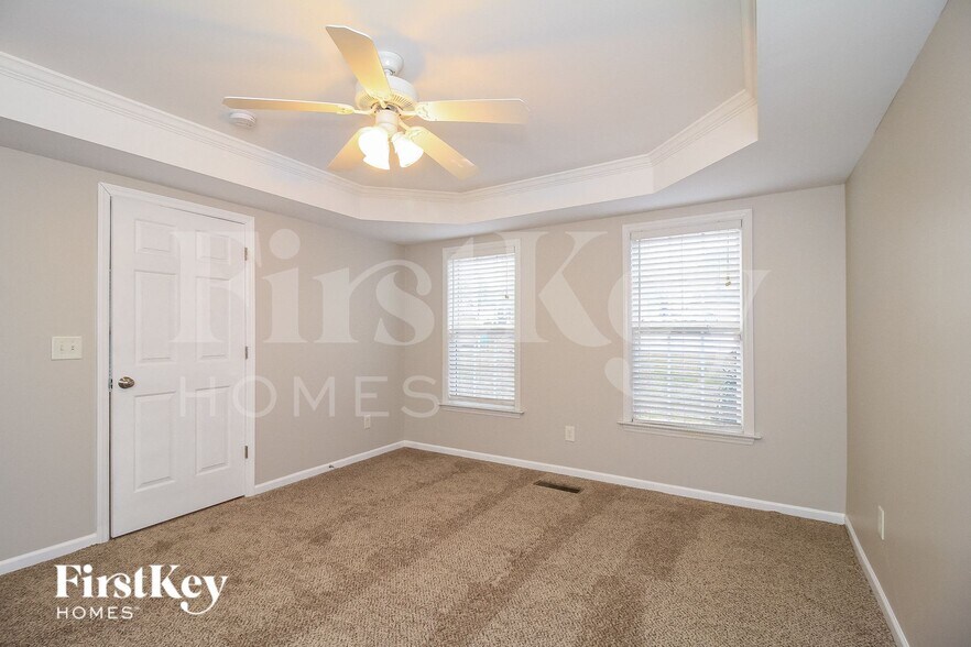 Building Photo - 4141 Meredith Woods Ln