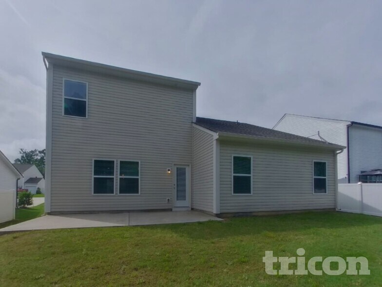 Building Photo - 1774 Ashley Lynn Ct