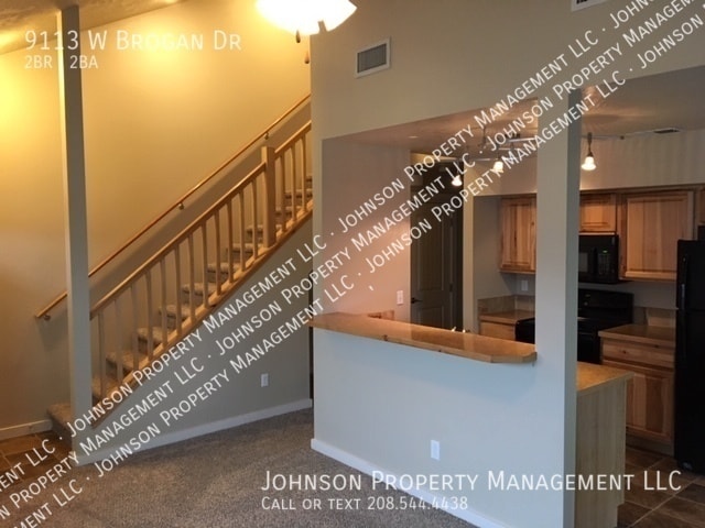 Building Photo - 9113 W Brogan Dr