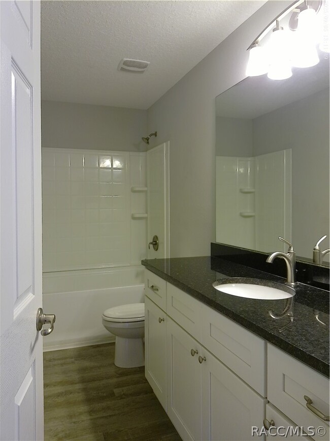 Building Photo - 9252 N Agatha Dr