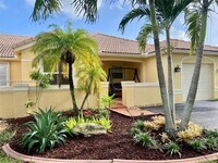 Building Photo - 4272 Pine Ridge Ct