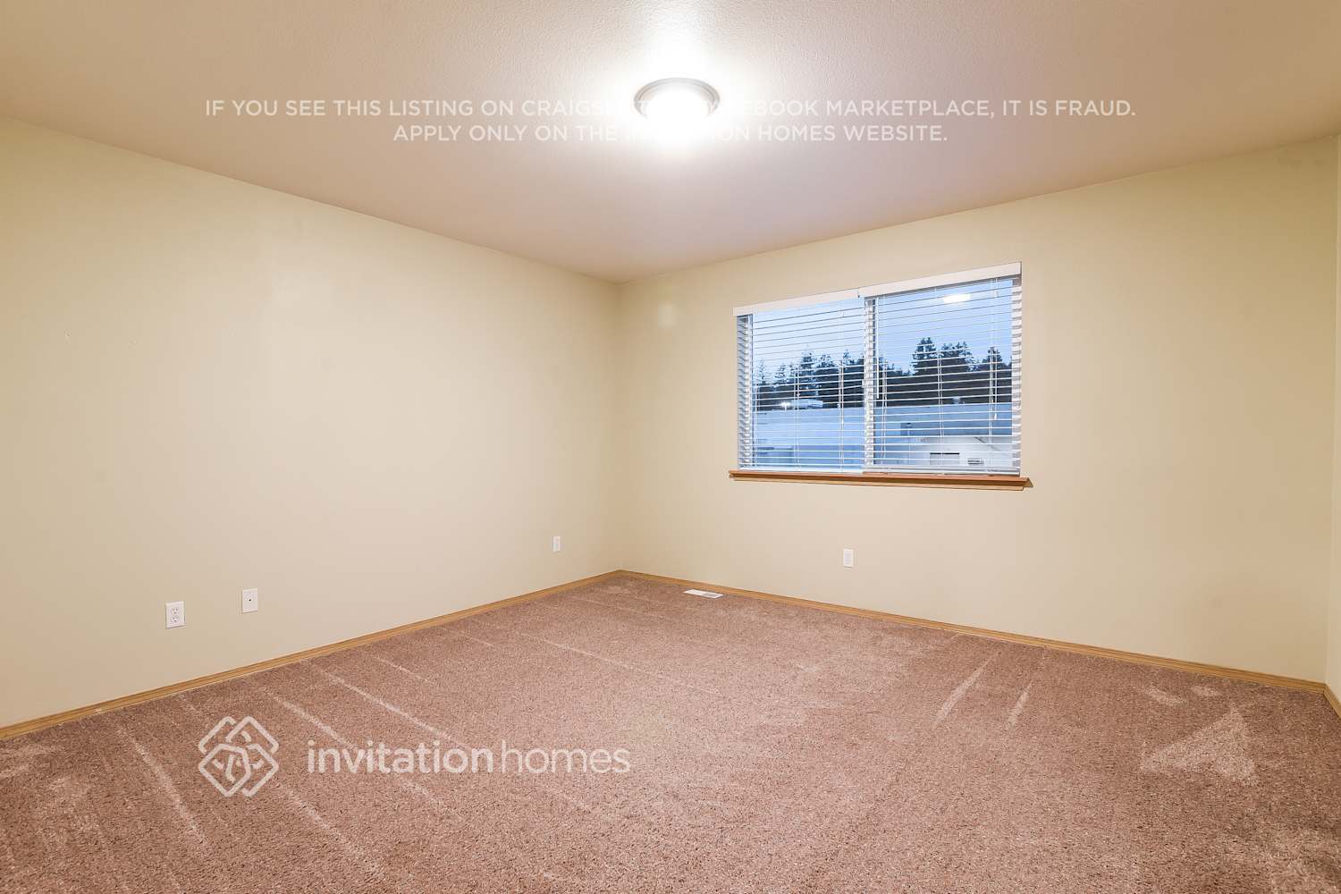 Building Photo - 17804 1st Ave Ct E