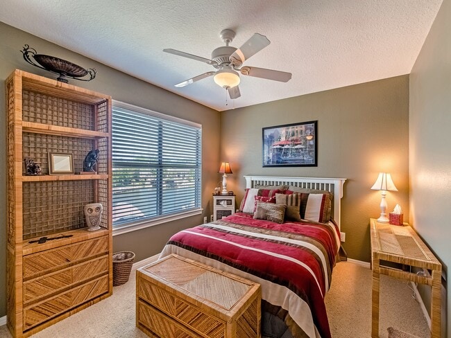 Building Photo - 9181 Deepwater Dr