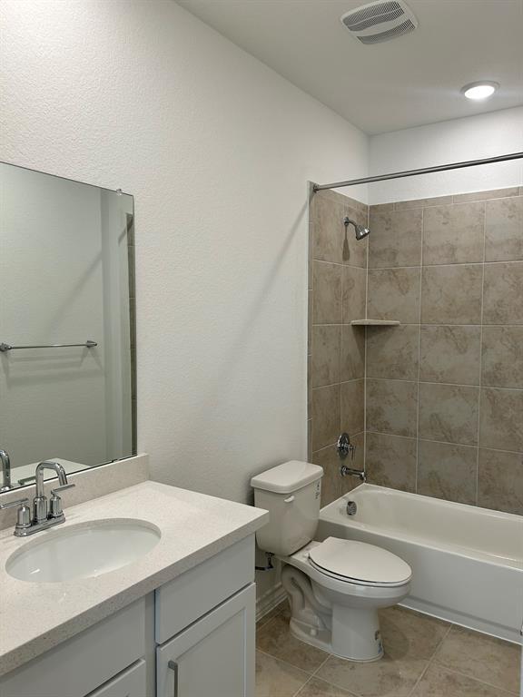 Building Photo - 1608 Purple Martin Dr