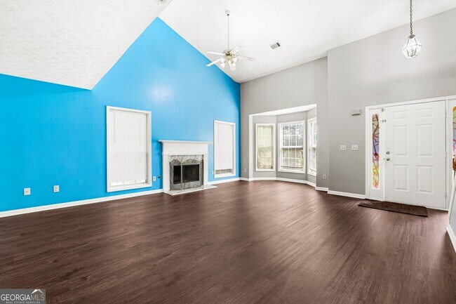 Building Photo - 690 Burnham Ridge