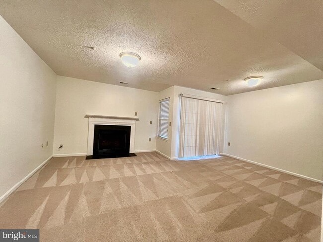 Building Photo - 2528 Ayr Ct