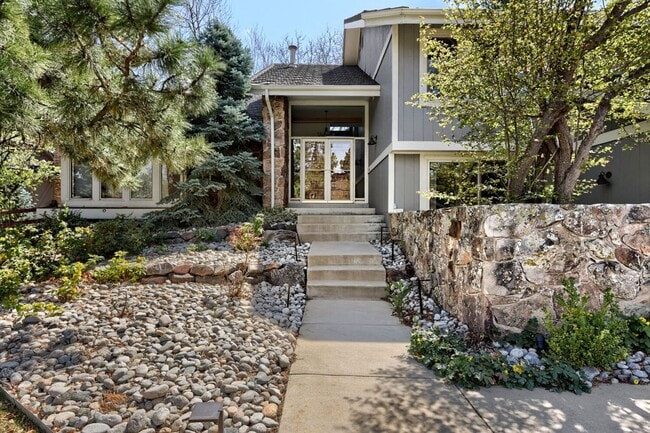 Building Photo - Outstanding Heritage Greens residence that features a spacious and airy layout that blends tradit...