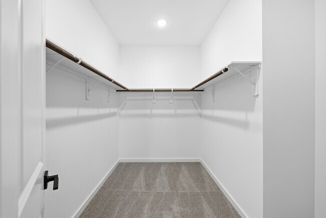 Building Photo - 411 Stonework Garden Ln