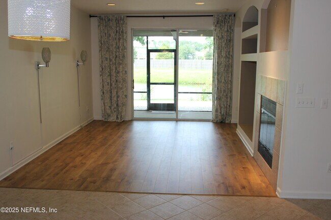 Building Photo - 5955 Wind Cave Ln