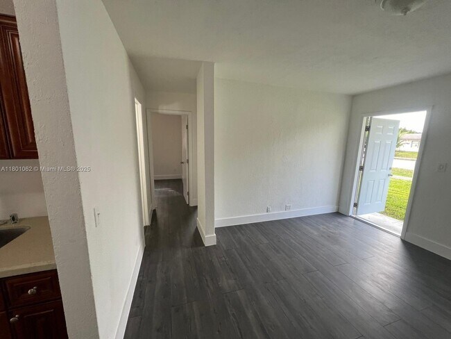 Building Photo - 3251 SW 56th Ave
