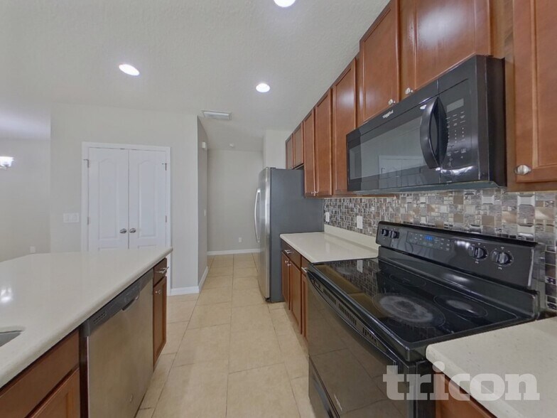 Building Photo - 4784 Marcos Cir