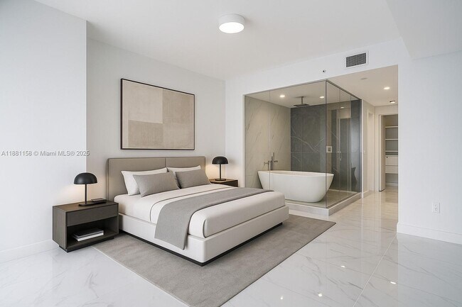 Building Photo - 700 NE 24th St