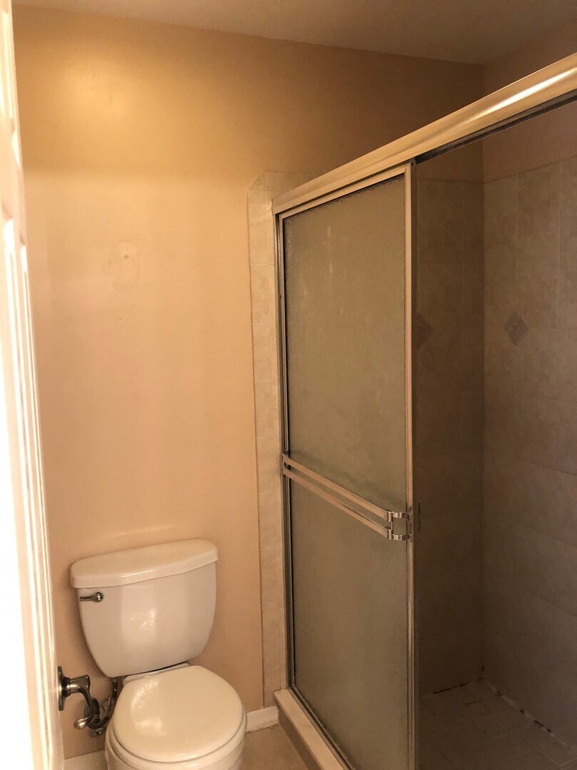 Building Photo - Coming soon ! 3 bedroom 2 bathroom single family home
