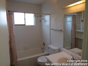 Building Photo - 5518 Eaglewood St