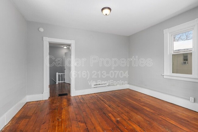 Building Photo - 51 Colfax St NE