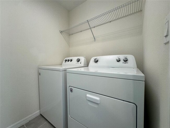 Building Photo - 8936 Matriarca Aly