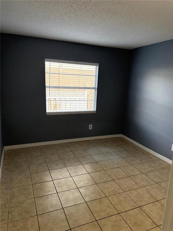 Building Photo - 7210 N Manhattan Ave