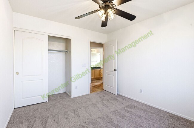 Building Photo - Charming 3-bed/2-bath Gilbert Home in Prime Location!