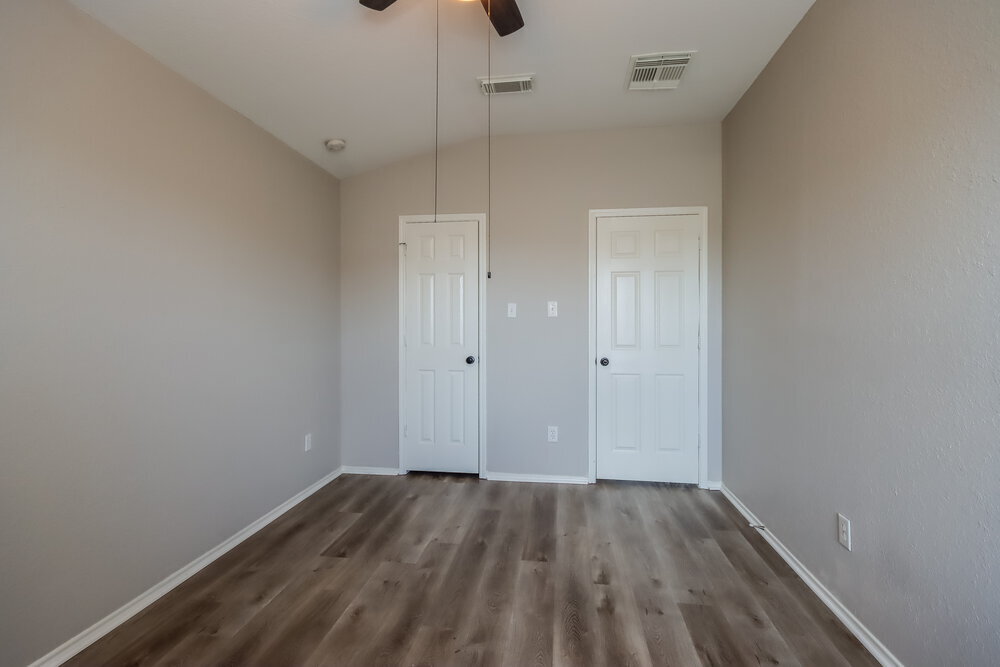 Building Photo - 8715 Sunset Pond Dr