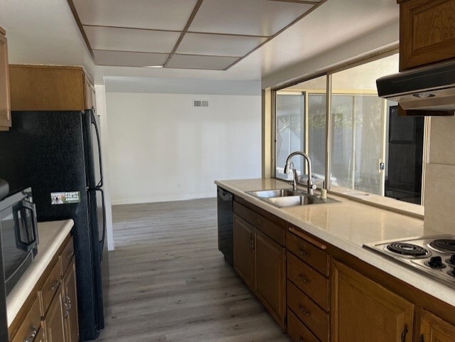 kitchen - 6165 Del Paso Ave