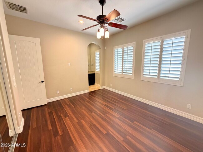 Building Photo - 3952 E Expedition Way