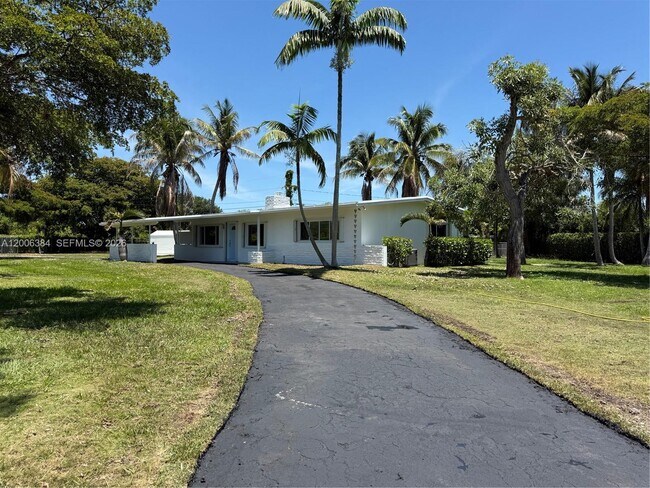 Building Photo - 15395 SW 272nd St
