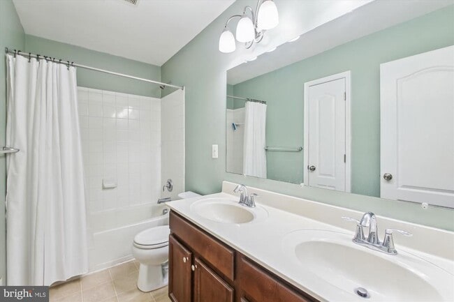 Building Photo - 632 Highland Farms Cir