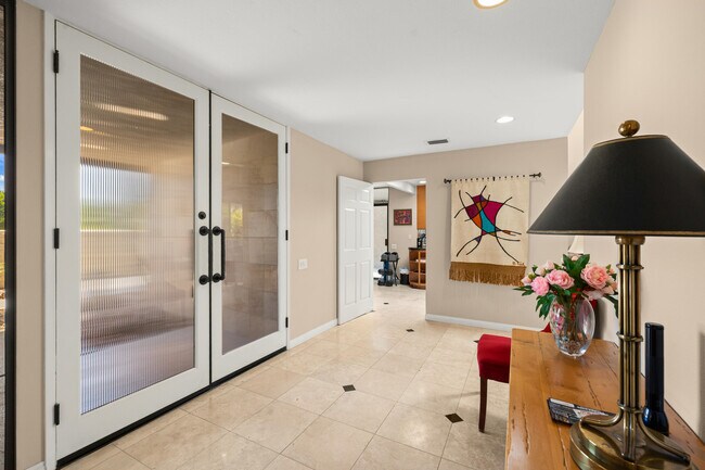 Building Photo - 70520 Gardenia Ct