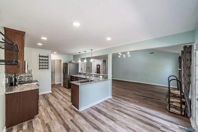 Building Photo - 128 Wilder Dr