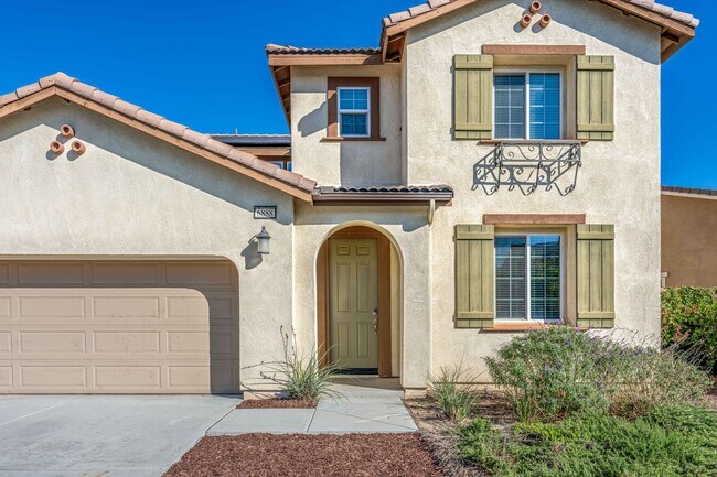 Primary Photo - Large Single Family, 5 Bed 3 Bath, Corona-Norco Unified School District.