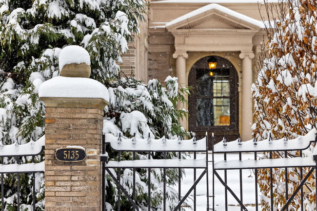 Building Photo - 5135 Ellsworth Ave