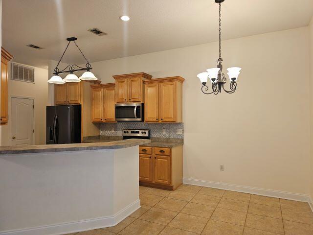 Building Photo - 4695 Lovegrass Ln