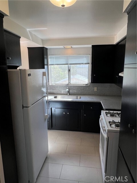 Building Photo - 1711 Oxley St