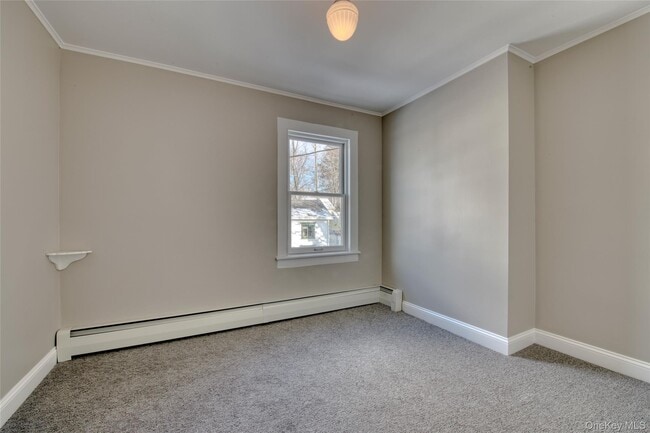 Building Photo - 220 5th Ave