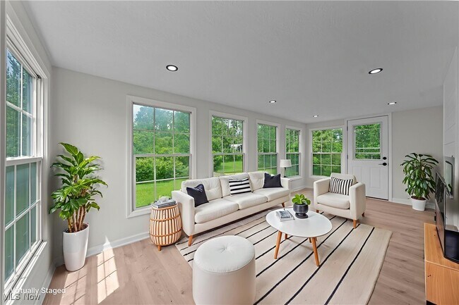 Building Photo - 12790 Heath Rd