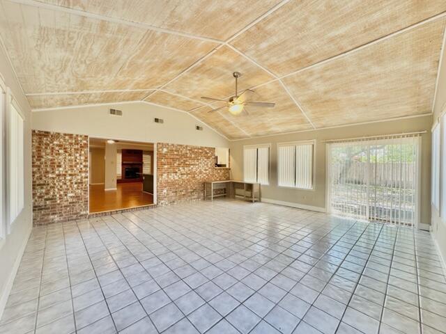 Building Photo - 627 Sea View Dr