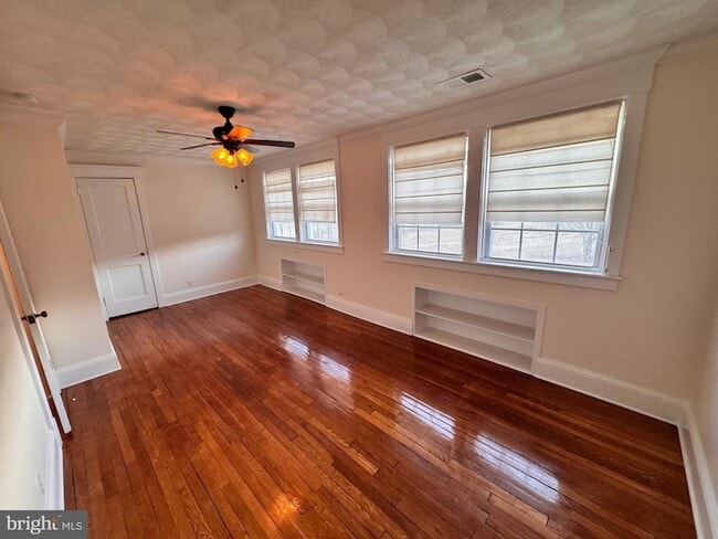 Building Photo - 1558 Zachary Taylor Hwy