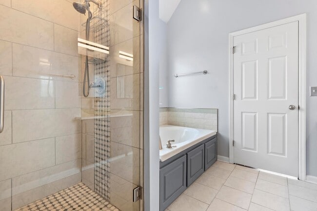 Building Photo - 7821 Slatermill Dr