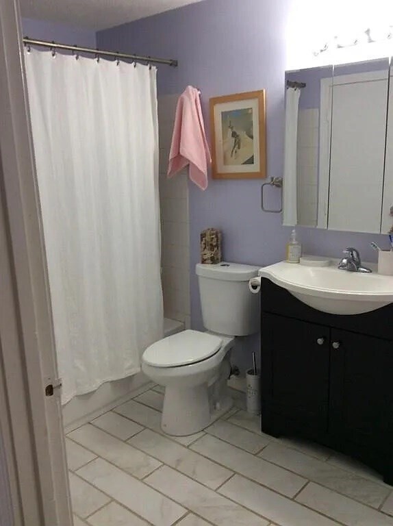 Building Photo - 5 Thoreau Ct